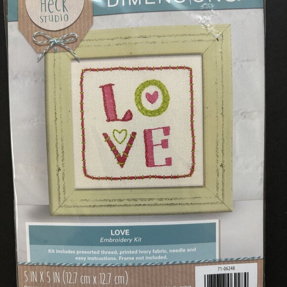 LOVE Embroidery Kit Cathy Heck Studio - Picture 1 of 3